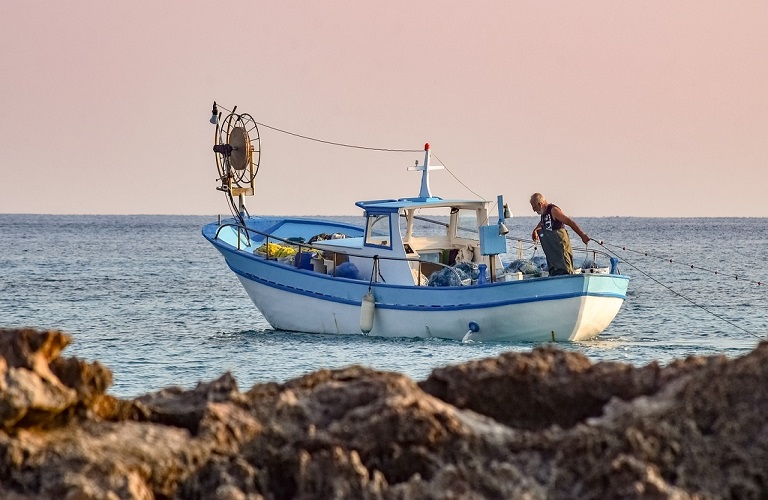 Βουλή -Επερώτηση ΣΥΡΙΖΑ για τον αγροτικό τομέα- Κων. Μπάρκας: Απαιτείται ολιστική στρατηγική για την ελληνική παράκτια αλιεία