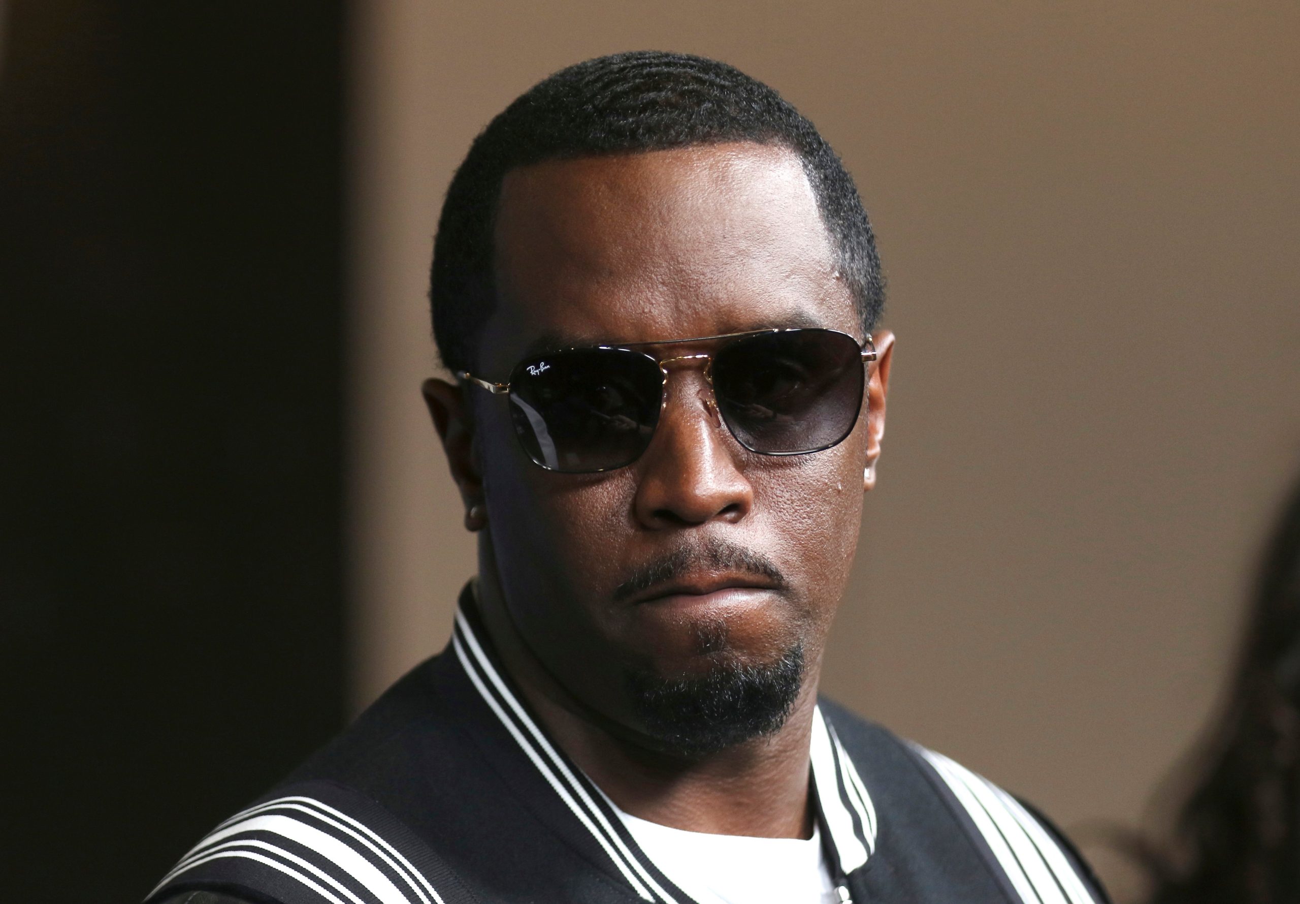 Καταδικάστηκε o ράπερ Diddy σε 4 χρόνια και 2 μήνες φυλάκισης – «Η συμπεριφορά μου ήταν αηδιαστική και άρρωστη»