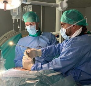 Πρωτοποριακές Ενδοσκοπικές και Ελάχιστα Επεμβατικές Χειρουργικές Τεχνικές (MISS) για όλες τις παθήσεις της Σπονδυλικής Στήλης