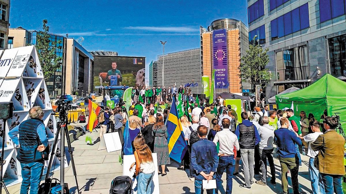 Η Κομισιόν υποβαθμίζει την ΚΑΠ