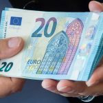 Αυξάνεται ο κατώτατος μισθός στη Γερμανία από την 1η Ιανουαρίου 2026