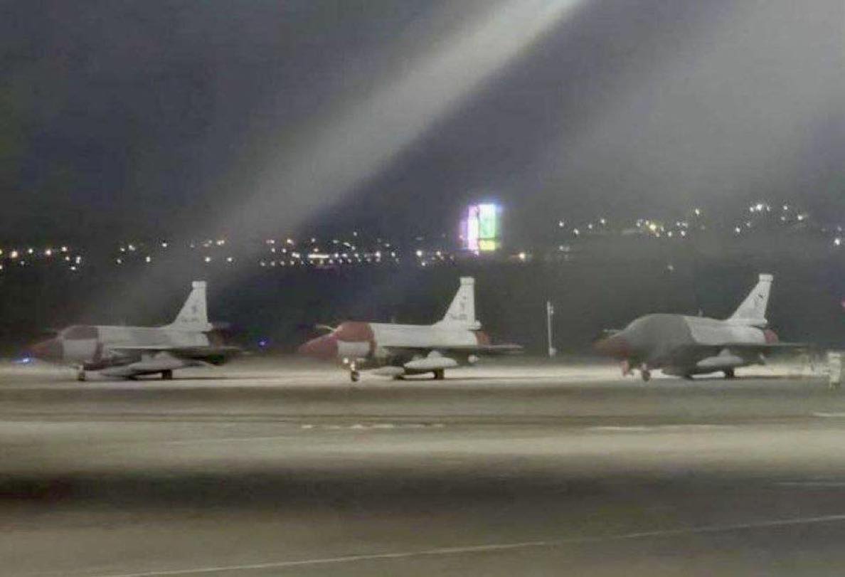 Πακιστανικά μαχητικά JF-17 Block III στο Αζερμπαϊτζάν – Η άσκηση που βάζει «φωτιά» στον Καύκασο