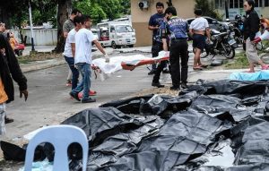 Ισχυρός σεισμός στις Φιλιππίνες: Τουλάχιστον 69 νεκροί, εκατοντάδες οι τραυματίες – Εκτεταμένες ζημιές σε κτίρια