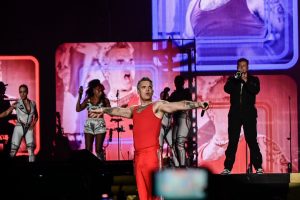 Ρόμπι Γουίλιαμς: Περισσότεροι από 40.000 fans του τον αποθεώνουν στο Καλλιμάρμαρο!