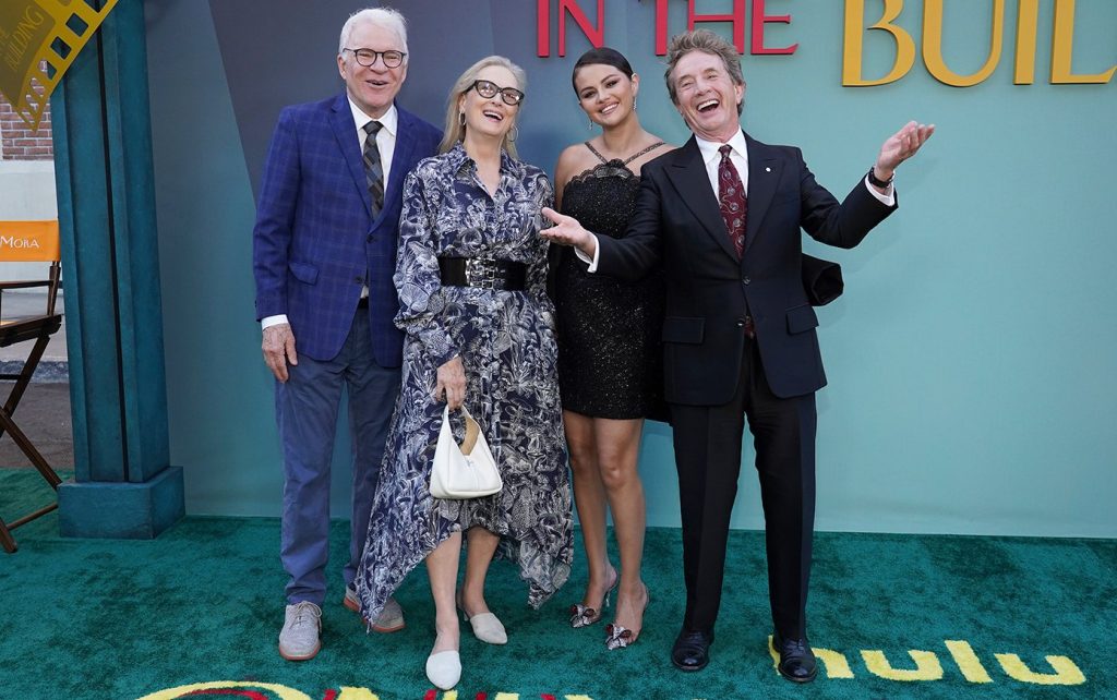 Το «Only Murders in the Building» ανανεώνεται για 6η σεζόν και μετακομίζει στο Λονδίνο