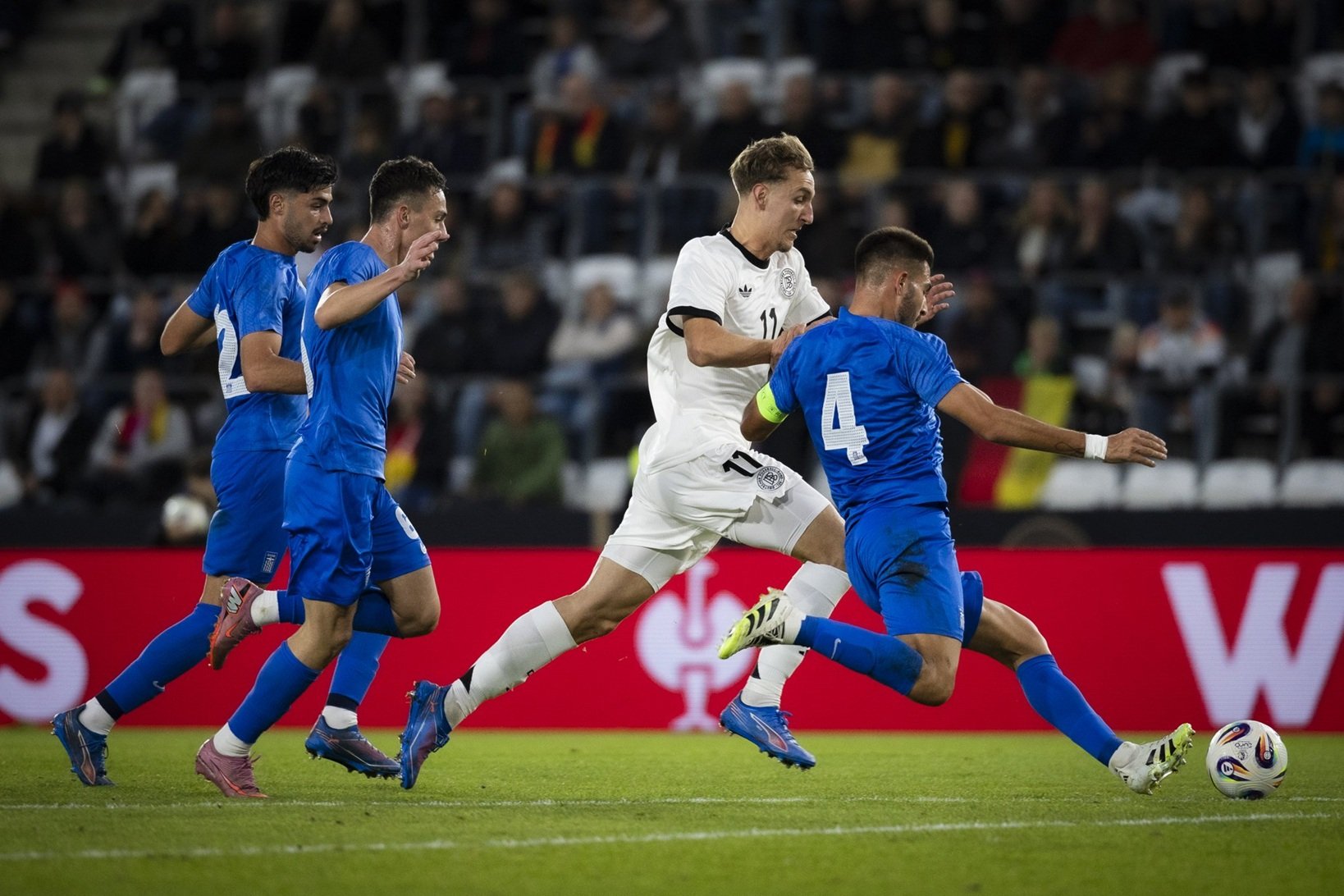 Οι ελπίδες θέλουν να μας βγάλουν ασπροπρόσωπους