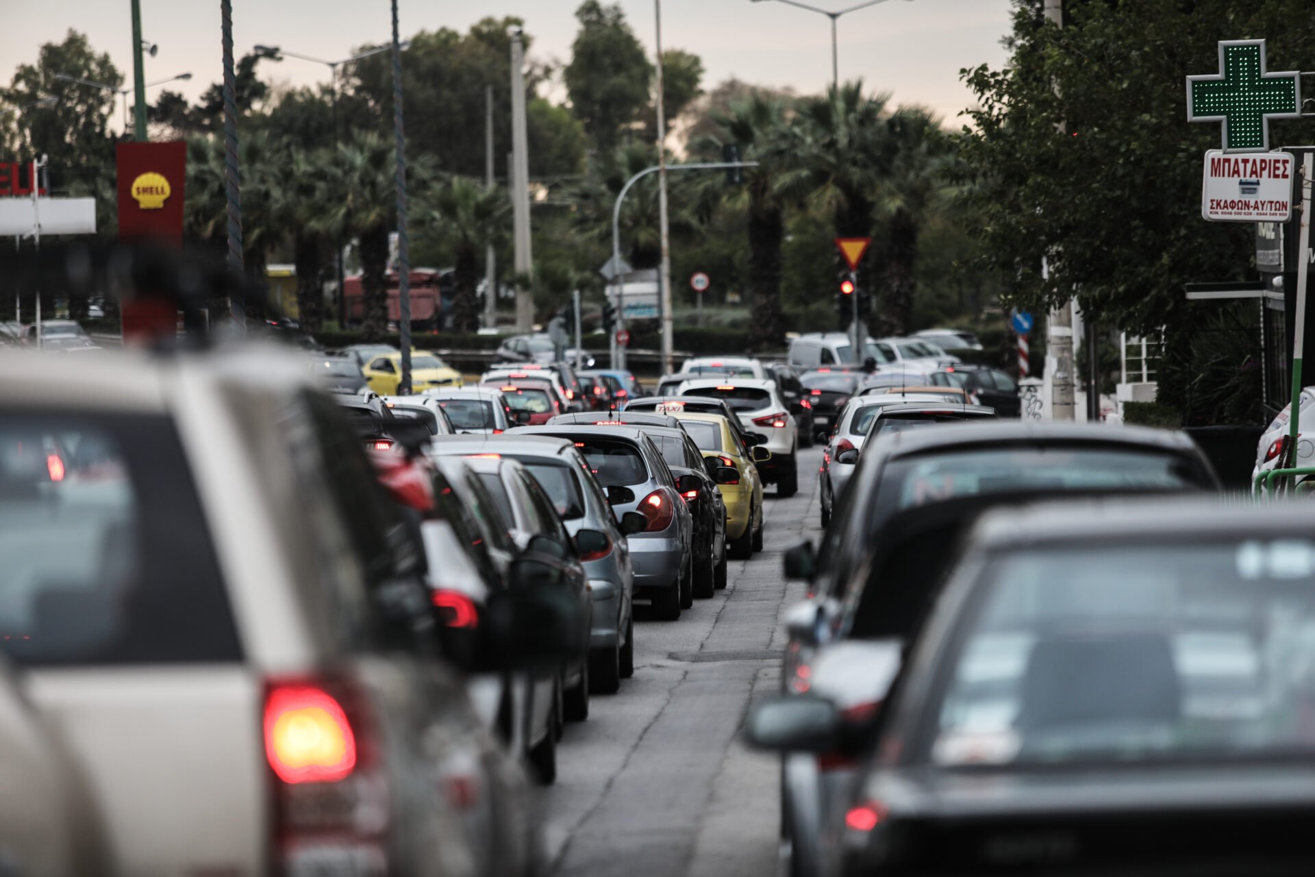 Τραγωδία στο Παλαιό Φάληρο: Οδηγός παρέσυρε και σκότωσε ηλικιωμένη στη Λεωφόρο Αμφιθέας