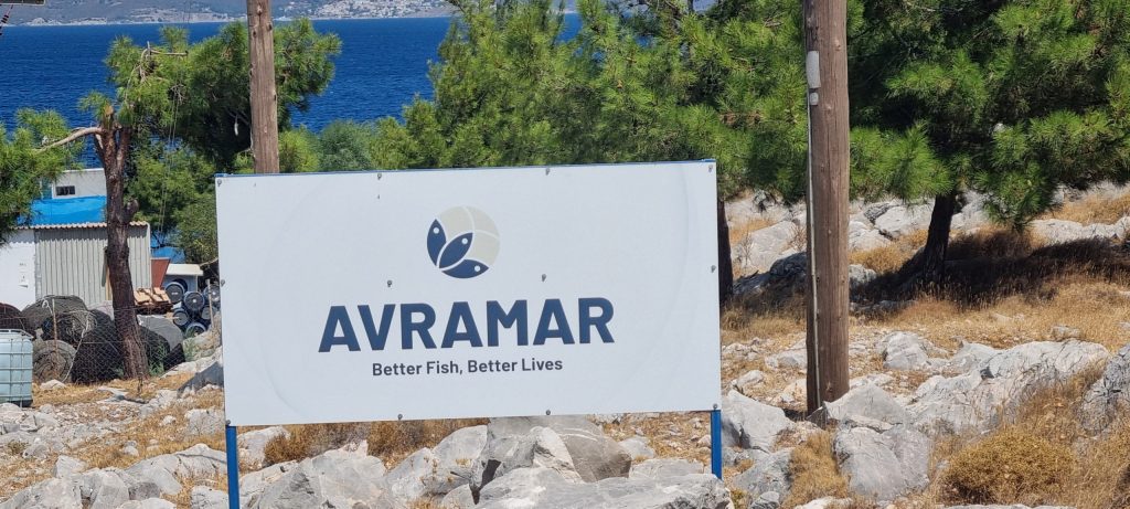 Στα 110 εκατ. ευρώ η προσφορά της Cooke για την Avramar