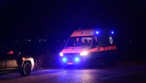 Στη ΜΕΘ 13χρονος: Εγκλωβίστηκε με τη μητέρα του σε αυτοκίνητο μετά από τροχαίο