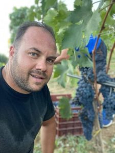 Νάουσα: Πήραν «φωτιά  τα ρακοκάζανα – Ποιοτική η φετινή «σοδειά» τσίπουρου