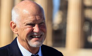 Μας κάνει και μάθημα ο... Πόντιος Πιλάτος, Παπανδρέου