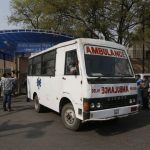 Τουλάχιστον 18 άνθρωποι βρήκαν τον θάνατο εξαιτίας κατολίσθησης που παρέσυρε λεωφορείο στην Ινδία