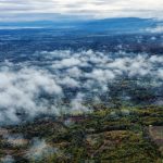 Βροχές και σποραδικές καταιγίδες στα δυτικά - Θερμοκρασία έως 24 βαθμούς