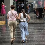 Καιρός: Πού θα εκδηλωθούν τοπικές βροχές και σποραδικές καταιγίδες