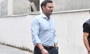 Τώρα ο Κασσελάκης δηλώνει... ακτιβιστής της πολιτικής!