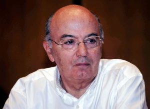 Πέθανε ο Λάμπης Νικολάου – Ήταν πρόεδρος της ΕΟΕ για 14 χρόνια