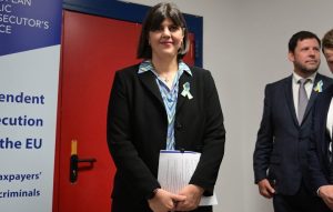 «Η Δικαιοσύνη δεν μπορεί να μετατραπεί σε ένα ριάλιτι σόου της τηλεόρασης» ανέφερε η επικεφαλής της Ευρωπαϊκής Εισαγγελίας, Λάουρα Κοβέσι