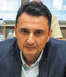 Μάχη με τις πλημμύρες και τη λειψυδρία