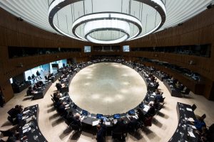 Μήνυμα Τσιάρα από Λουξεμβούργο: «Ρεαλιστική πράσινη μετάβαση και δίκαιη στήριξη στους παραγωγούς»