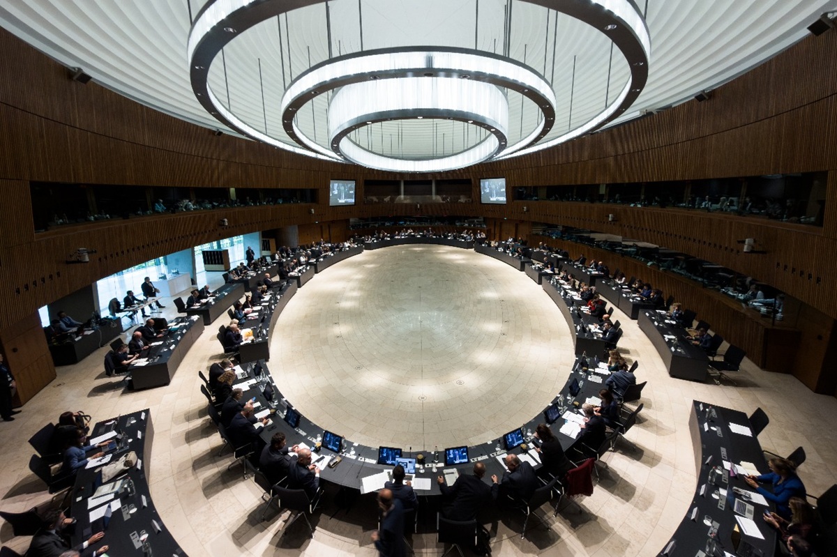 Μήνυμα Τσιάρα από Λουξεμβούργο: «Ρεαλιστική πράσινη μετάβαση και δίκαιη στήριξη στους παραγωγούς»