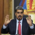 Μήνυμα Μαδούρο προς τους Αμερικανούς: «Όχι στον τρελό πόλεμο»