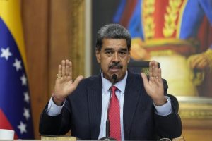 Μήνυμα Μαδούρο προς τους Αμερικανούς: «Όχι στον τρελό πόλεμο»