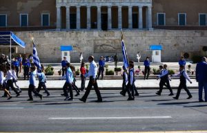 Ολοκληρώθηκε η μαθητική παρέλαση στην Αθήνα