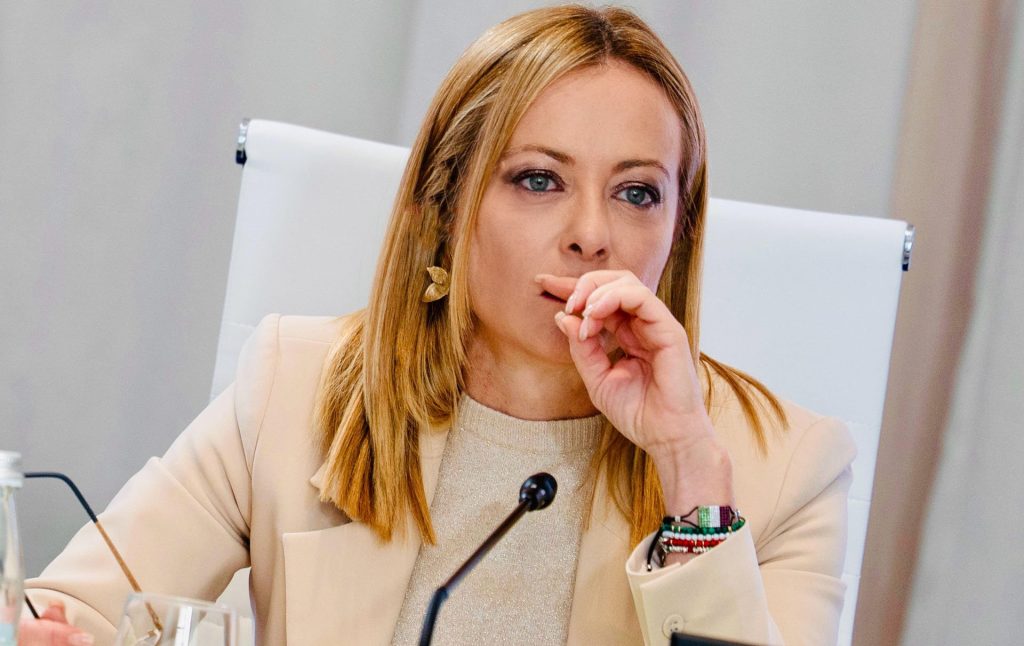 Χαμός στην Ιταλία: «Εταίρα του Τραμπ» είπε συνδικαλιστής τη Μελόνι!