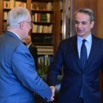 Μητσοτάκης για Άγνωστο Στρατιώτη: «Χρήζει ξεχωριστής προστασίας»