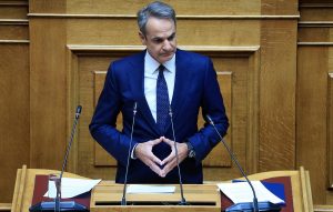 Ο Μητσοτάκης θα μιλήσει στη Βουλή στη συζήτηση της τροπολογίας για το Μνημείο του Αγνώστου Στρατιώτη