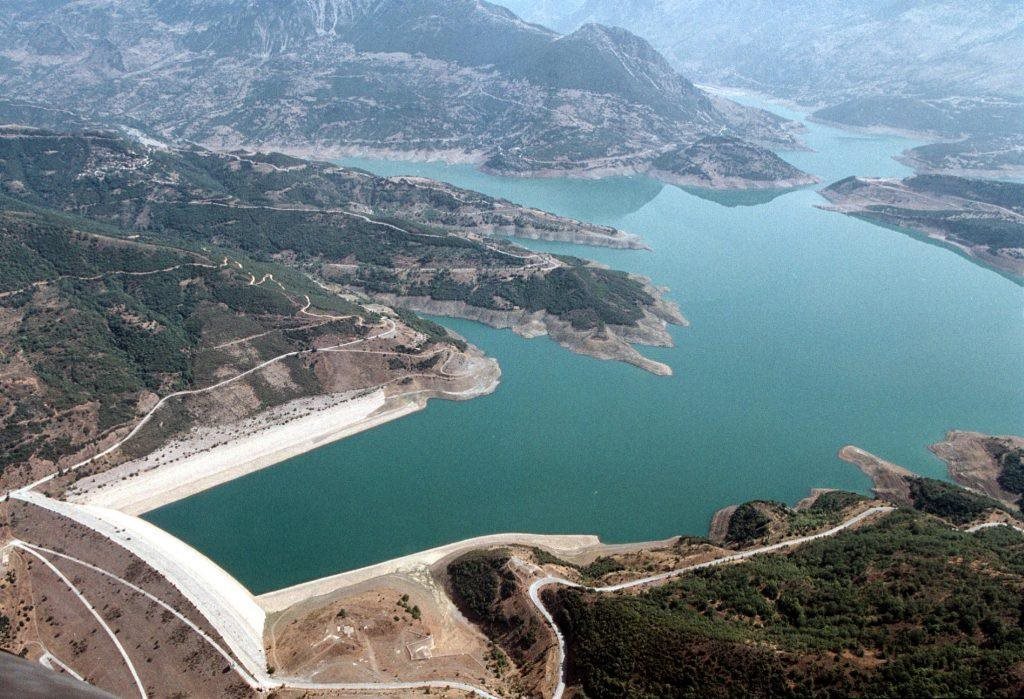 Επενδύσεις ύψους 2,5 δισ. για λειψυδρία ανακοινώνει το ΥΠΕΝ