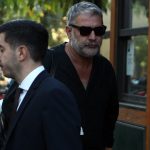 «Μόνο μια τσικουδιά ήπια» – Ένοχος ο Βασίλης Μπισμπίκης για το τροχαίο στη Φιλοθέη, χρηματική ποινή 7.000 ευρώ του επέβαλε το δικαστήριο