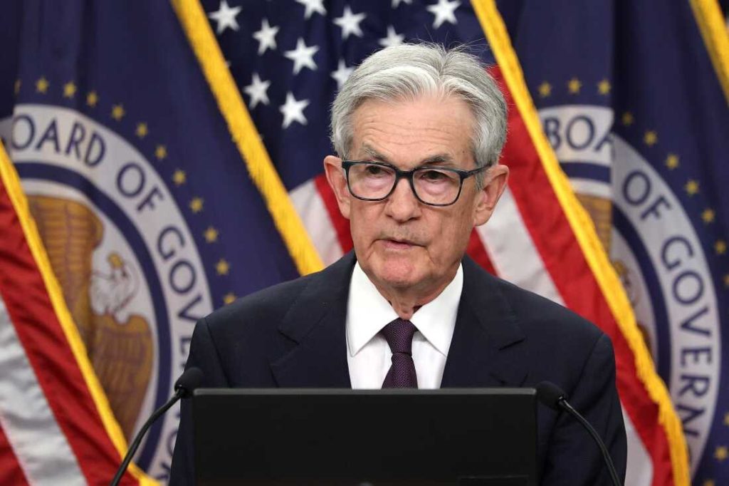 Διχασμένη η Fed για περαιτέρω μειώσεις επιτοκίων φέτος
