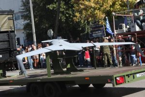 H ελληνική αμυντική καινοτομία και τα νέα οπλικά συστήματα εντυπωσίασαν στη φετινή παρέλαση