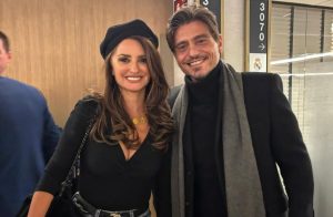 O Γιαννακόπουλος έτοιμος για... Όσκαρ - Πόζαρε αγκαζέ με την Πενέλοπε Κρουζ!