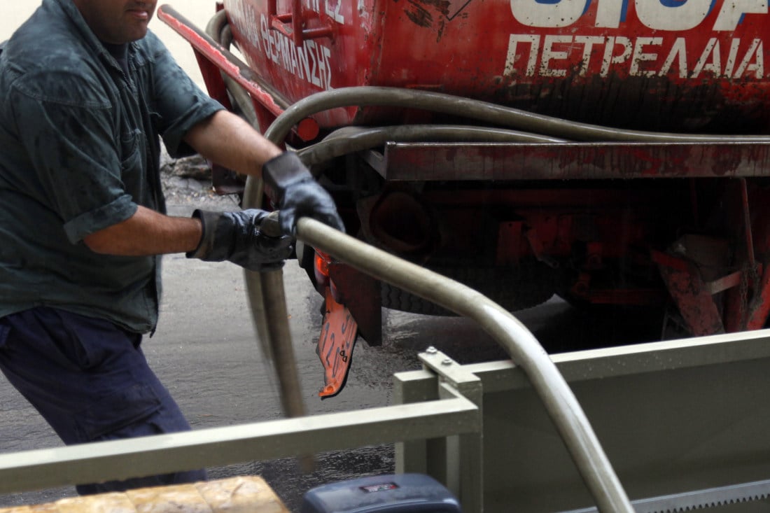 Ξεκινά την Τετάρτη η διάθεση πετρελαίου θέρμανσης: Τι αλλάζει στα παραστατικά αγοράς για να λάβουν την επιδότηση οι δικαιούχοι