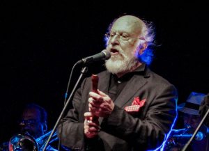 ΕΚΚΟΜΕΔ: Το «αντίο» στον Διονύση Σαββόπουλο