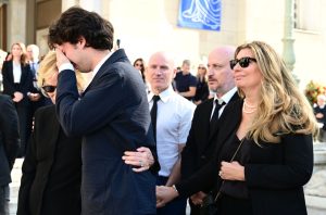 Διονύσης Σαββόπουλος - κηδεία - οικογένεια