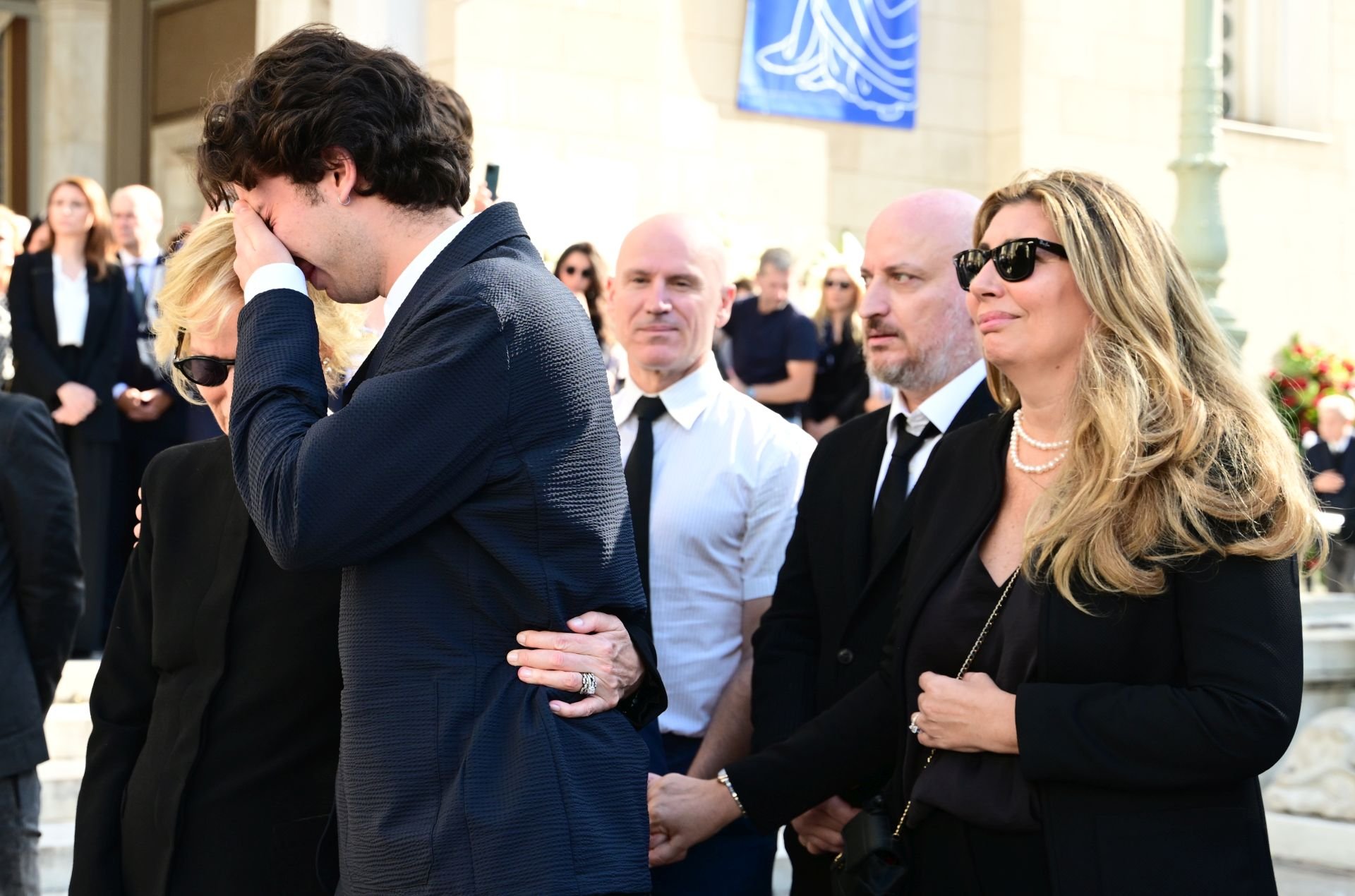 Διονύσης Σαββόπουλος - κηδεία - οικογένεια