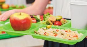 sto-45-i-panelladiki-kalypsi-scholikon-gevmaton-274821