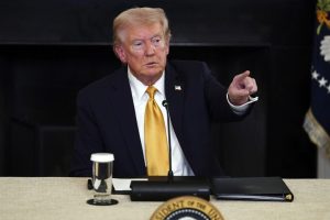 Τραμπ: Ξεκινά «ένα μεγάλο ταξίδι» στην Ασία - Ραντεβού κορυφής με Σι Τζινπίνγκ