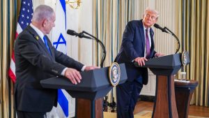 Έξαλλος ο Τραμπ με τον Νετανιάχου: «Γιατί είσαι πάντα τόσο γαμ@@@να αρνητικός;»