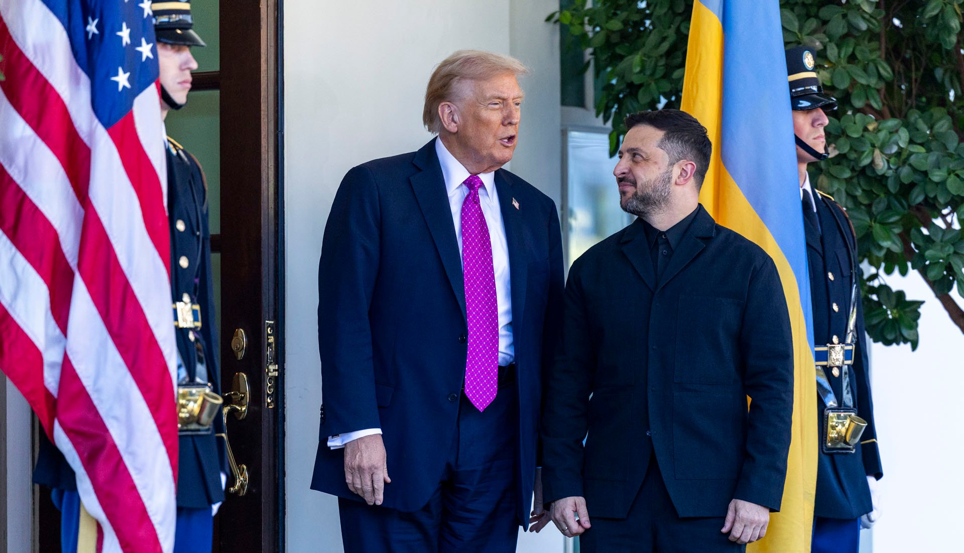 Ο Ζελένσκι έδειξε στον Τραμπ χάρτες με πιθανούς στόχους εντός της Ρωσίας