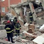Τουρκία: Κατέρρευσε πολυκατοικία, υπάρχουν φόβοι πως έχουν εγκλωβιστεί άνθρωποι