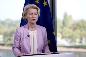 Ούρσουλα: «Υβριδική επίθεση στη Λιθουανία – Η Ευρώπη δεν θα το ανεχθεί»