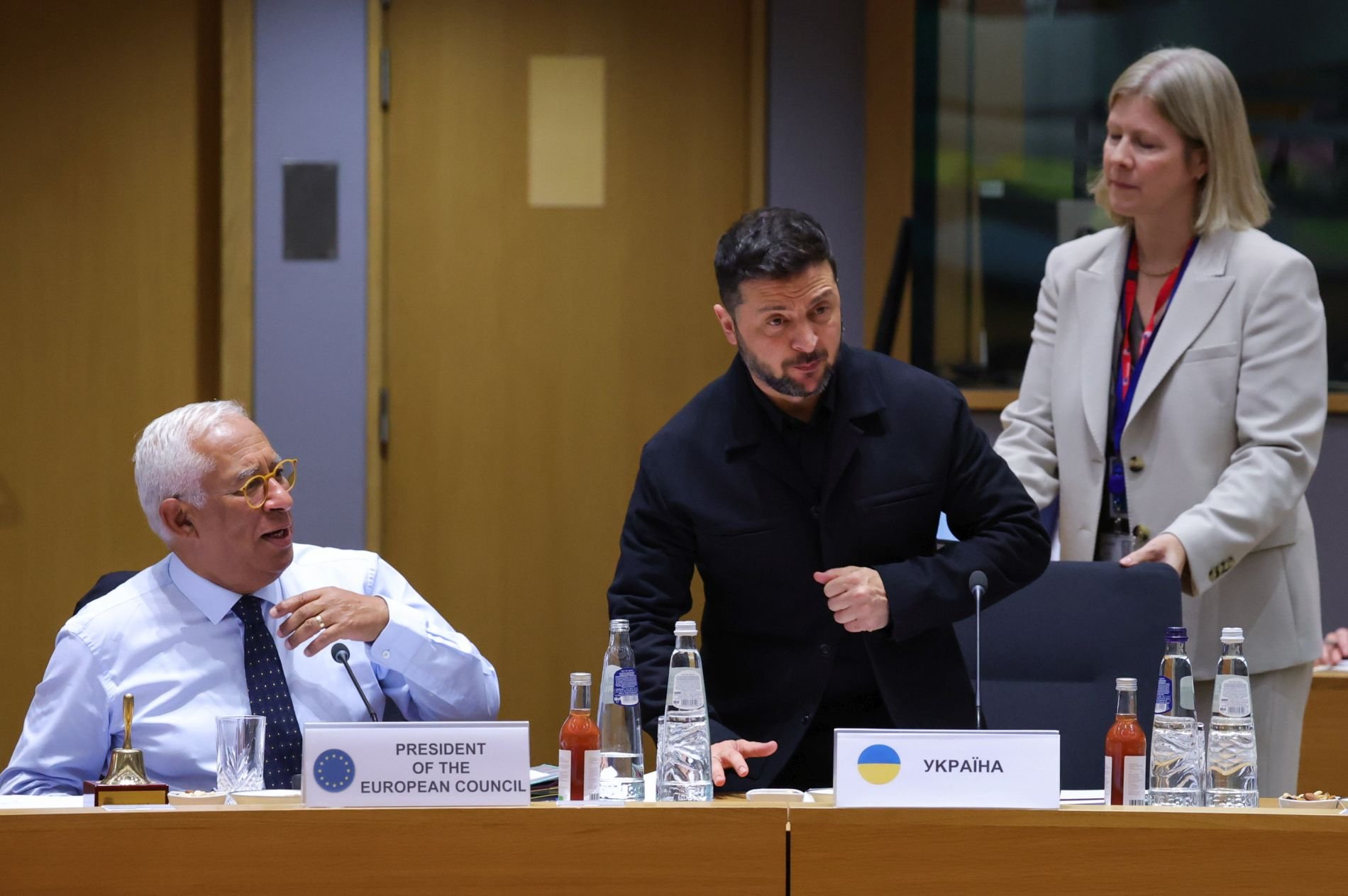 Ραντεβού τον Δεκέμβριο: Μάταια ο Ζελένσκι περίμενε λεφτά από την ΕΕ «εδώ και τώρα»