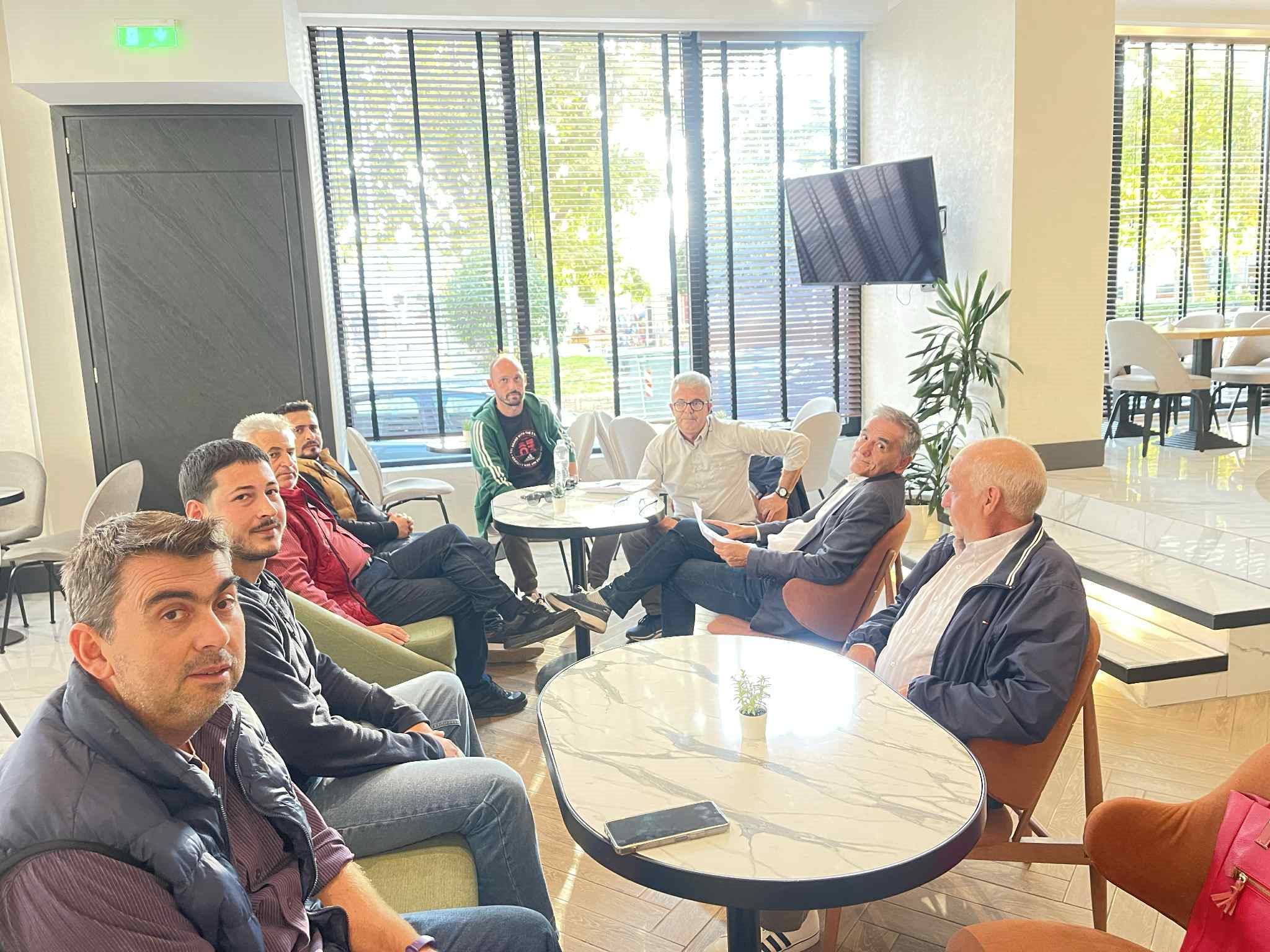 Οι ζωονόσοι στο επίκεντρο συνάντησης του Πανελλήνιου Συλλόγου Πληγέντων Κτηνοτρόφων με Τσακαλώτο