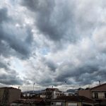 Καιρός: Νεφώσεις κατά διαστήματα και πρόσκαιρες βροχές