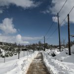 Έπεσαν τα πρώτα χιόνια στο Χιονοδρομικά στα Καλάβρυτα
