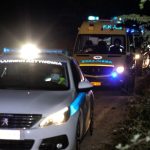 Θρίλερ στο Νέο Κόσμο: Έπεσε με το αμάξι πάνω σε σταθευμένα οχήματα και βρέθηκε νεκρός – Ο 58χρονος είχε χτυπήματα στο κεφάλι από ξυλοδαρμό